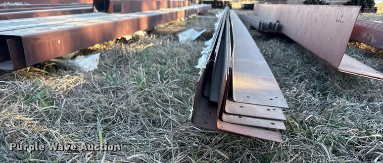 image for item NF9426 Angle iron