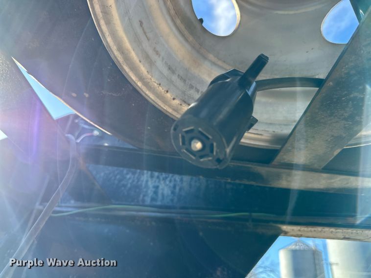 image for item NJ9300 2009 Parker Performance equipment trailer