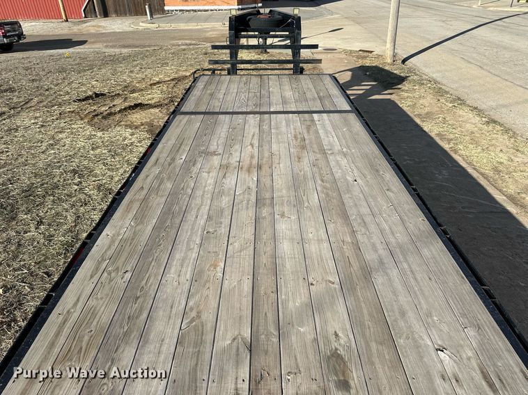 image for item NJ9300 2009 Parker Performance equipment trailer