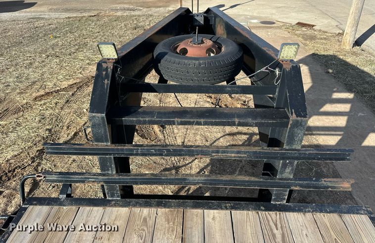 image for item NJ9300 2009 Parker Performance equipment trailer