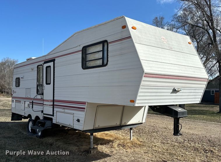 image for item NJ9377 1993 Jayco 265 RK Eagle Series camper