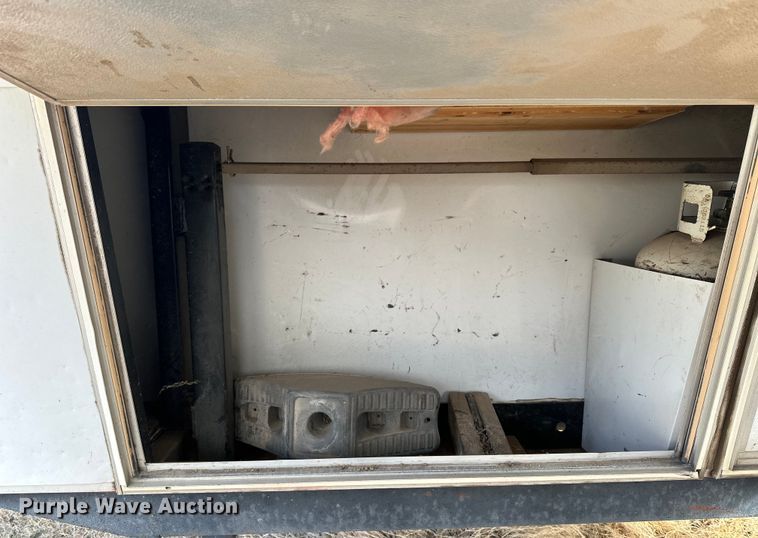 image for item NJ9377 1993 Jayco 265 RK Eagle Series camper