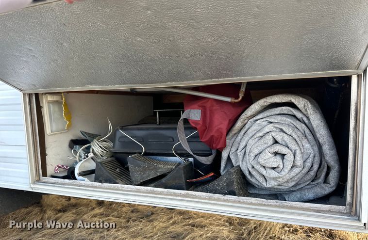 image for item NJ9377 1993 Jayco 265 RK Eagle Series camper