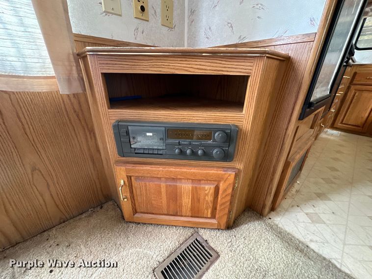 image for item NJ9377 1993 Jayco 265 RK Eagle Series camper