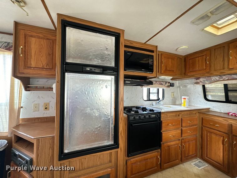 image for item NJ9377 1993 Jayco 265 RK Eagle Series camper