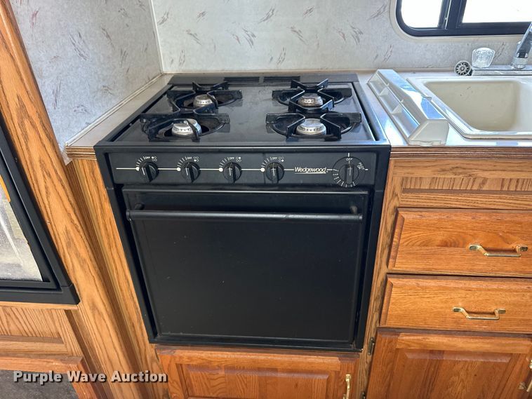 image for item NJ9377 1993 Jayco 265 RK Eagle Series camper