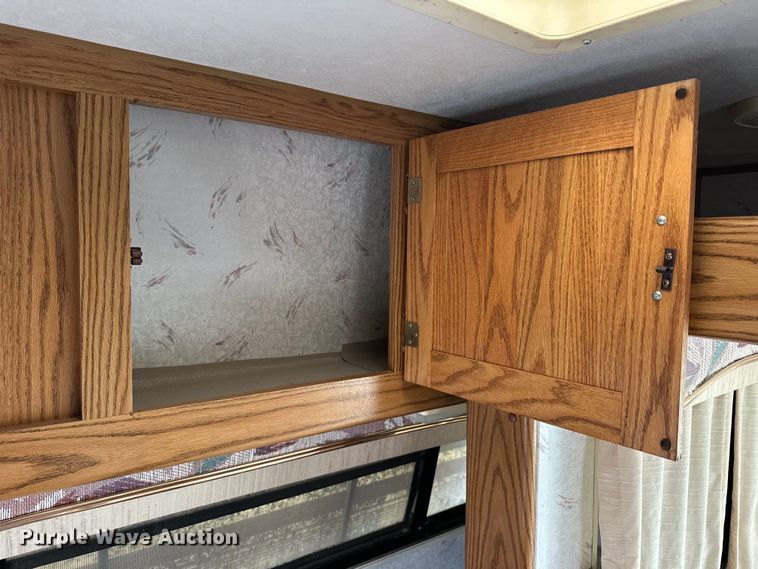 image for item NJ9377 1993 Jayco 265 RK Eagle Series camper