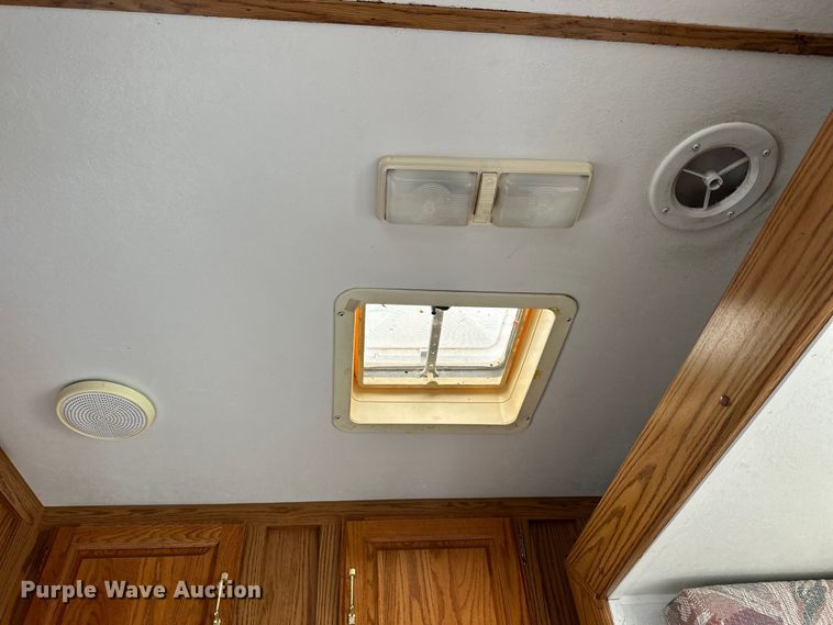 image for item NJ9377 1993 Jayco 265 RK Eagle Series camper