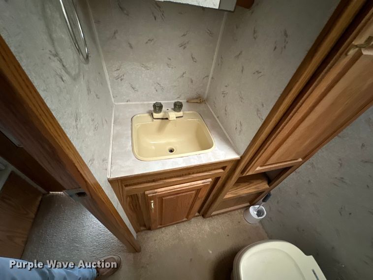 image for item NJ9377 1993 Jayco 265 RK Eagle Series camper