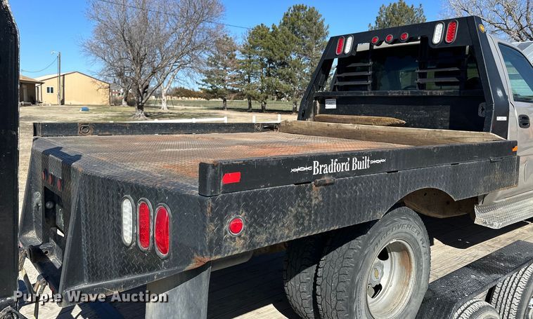 image for item NJ9385 Bradford Built flatbed