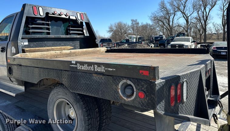 image for item NJ9385 Bradford Built flatbed