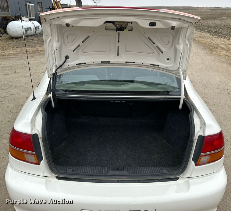 image for item NJ9392 2002 Saturn LS 