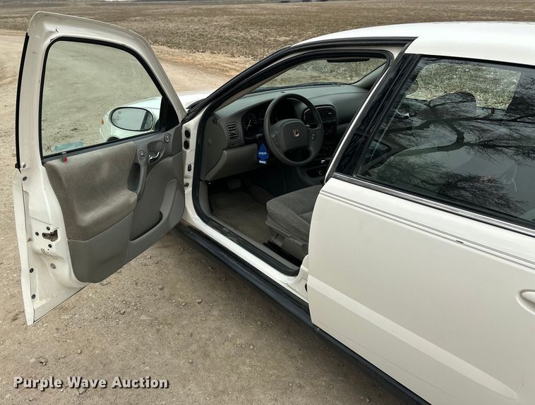 image for item NJ9392 2002 Saturn LS 