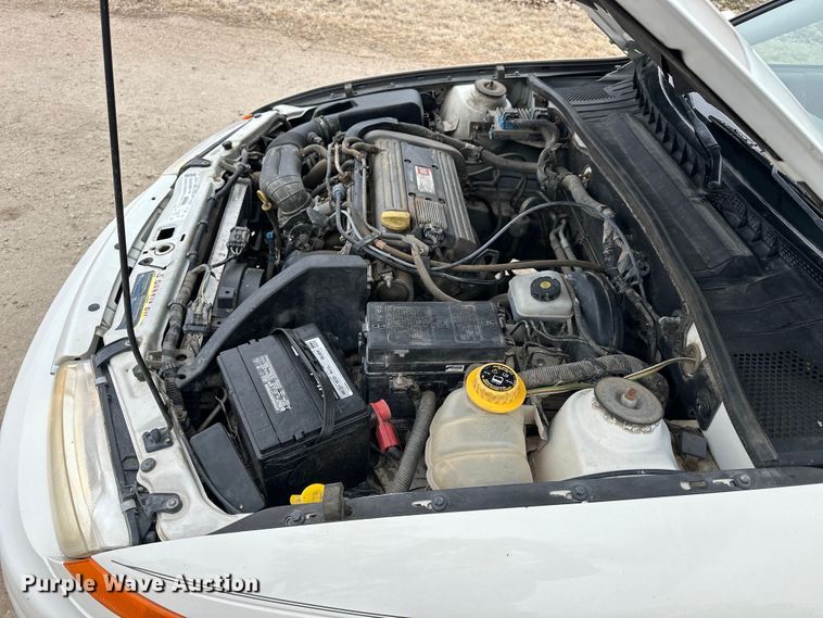 image for item NJ9392 2002 Saturn LS 