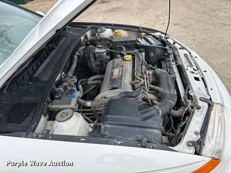 image for item NJ9392 2002 Saturn LS 