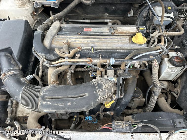 image for item NJ9392 2002 Saturn LS 