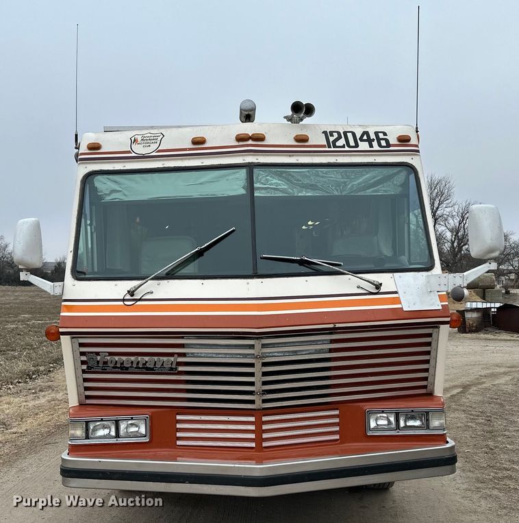 image for item NJ9393 1983 Foretravel V-715R RV