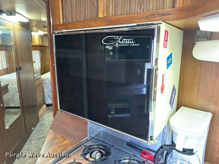 image for item NJ9393 1983 Foretravel V-715R RV