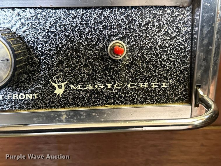 image for item NJ9393 1983 Foretravel V-715R RV