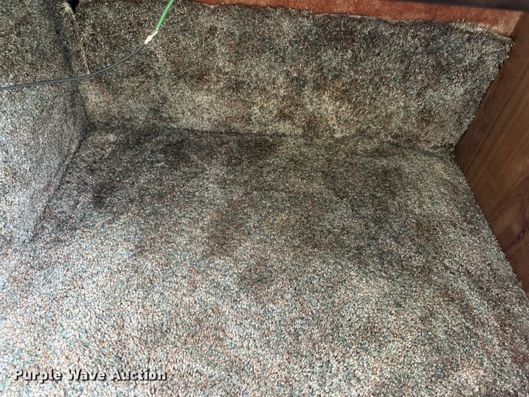 image for item NJ9393 1983 Foretravel V-715R RV