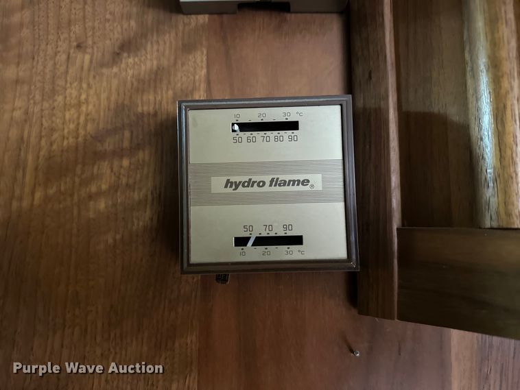 image for item NJ9393 1983 Foretravel V-715R RV