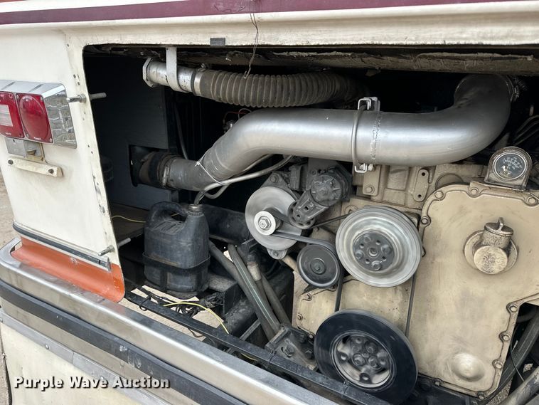 image for item NJ9393 1983 Foretravel V-715R RV