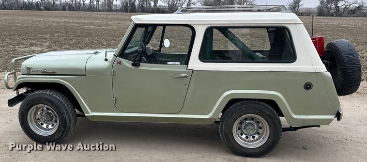 image for item NJ9394 1969 Jeep Commando SUV