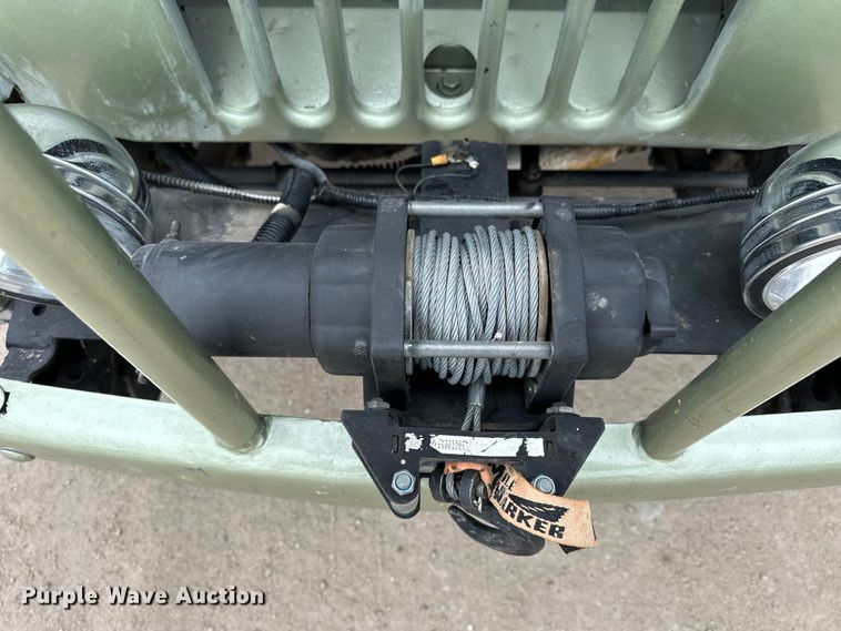 image for item NJ9394 1969 Jeep Commando SUV