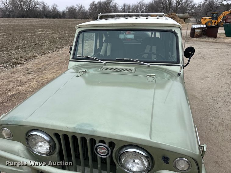 image for item NJ9394 1969 Jeep Commando SUV