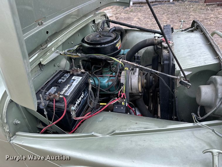 image for item NJ9394 1969 Jeep Commando SUV