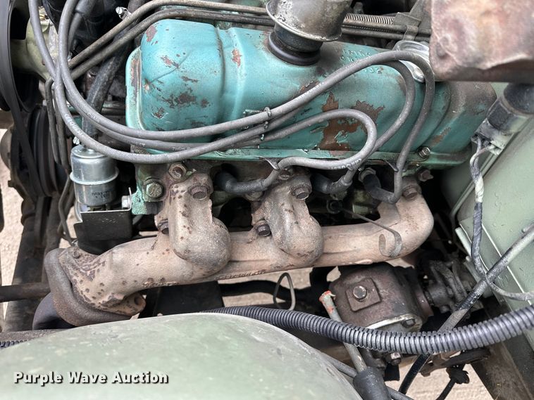 image for item NJ9394 1969 Jeep Commando SUV