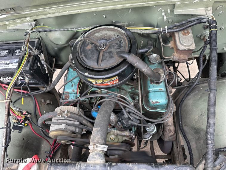 image for item NJ9394 1969 Jeep Commando SUV