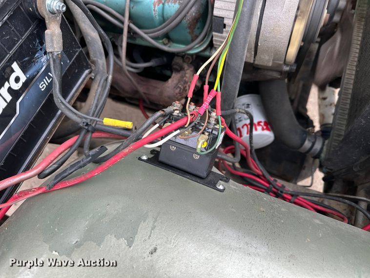 image for item NJ9394 1969 Jeep Commando SUV