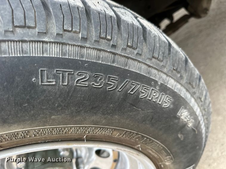 image for item NJ9394 1969 Jeep Commando SUV