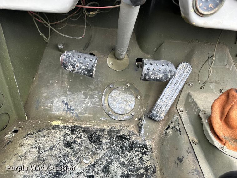 image for item NJ9395 1947 Willy's Jeep SUV