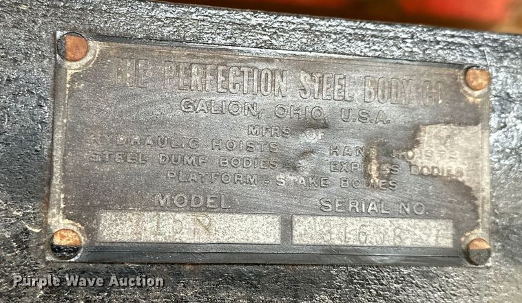 image for item NJ9397 1948 Ford F-5 grain truck