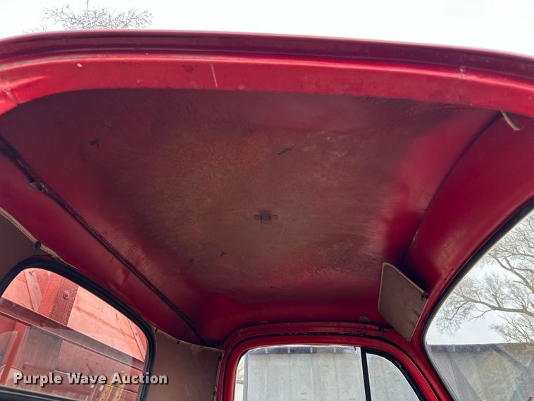 image for item NJ9397 1948 Ford F-5 grain truck