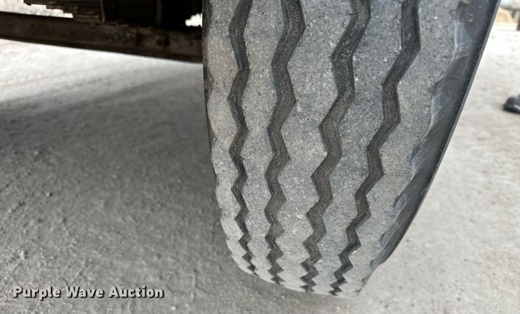 image for item NJ9397 1948 Ford F-5 grain truck