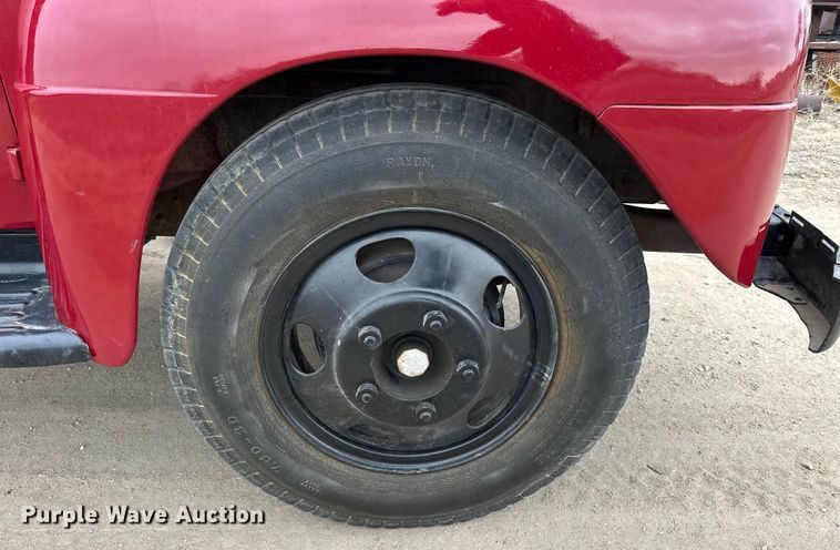 image for item NJ9397 1948 Ford F-5 grain truck