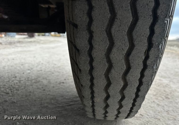 image for item NJ9397 1948 Ford F-5 grain truck