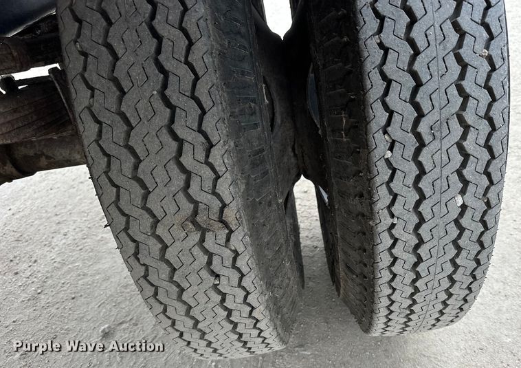 image for item NJ9397 1948 Ford F-5 grain truck