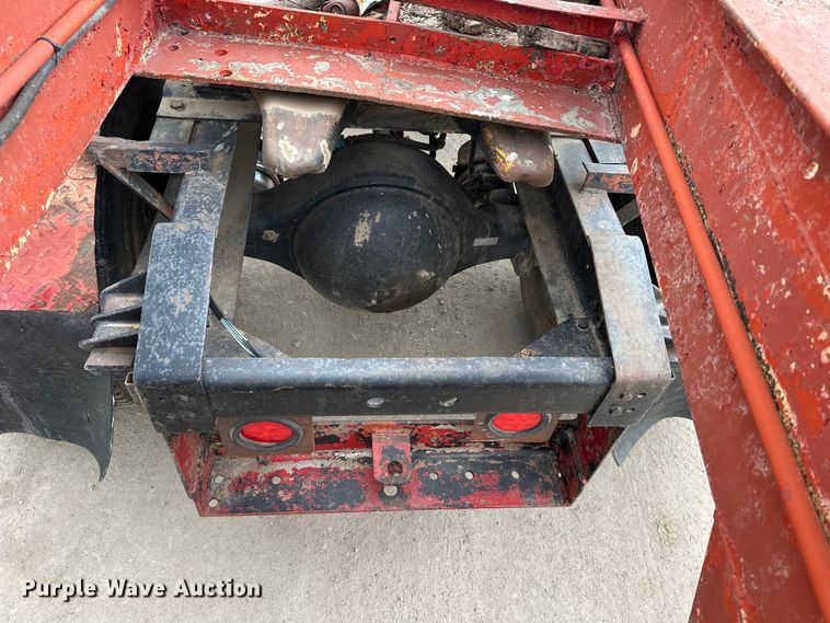 image for item NJ9399 1975 International Fleetstar 2050A semi truck