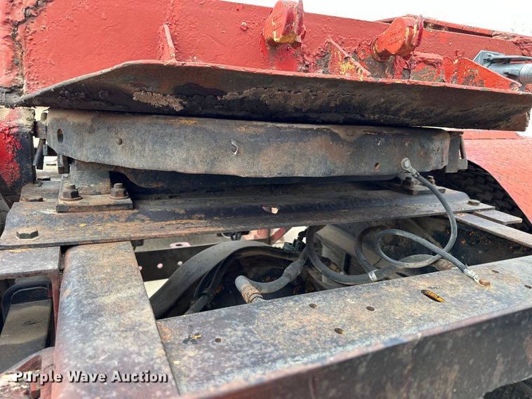 image for item NJ9399 1975 International Fleetstar 2050A semi truck