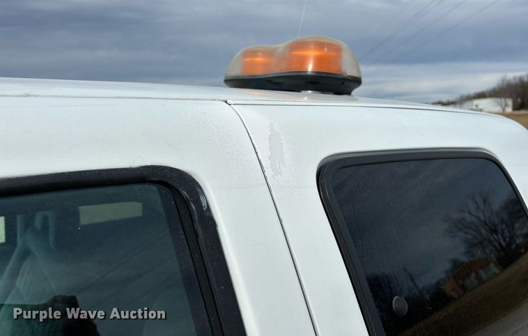 image for item NJ9517 1994 Chevrolet K1500 Ext. Cab pickup truck