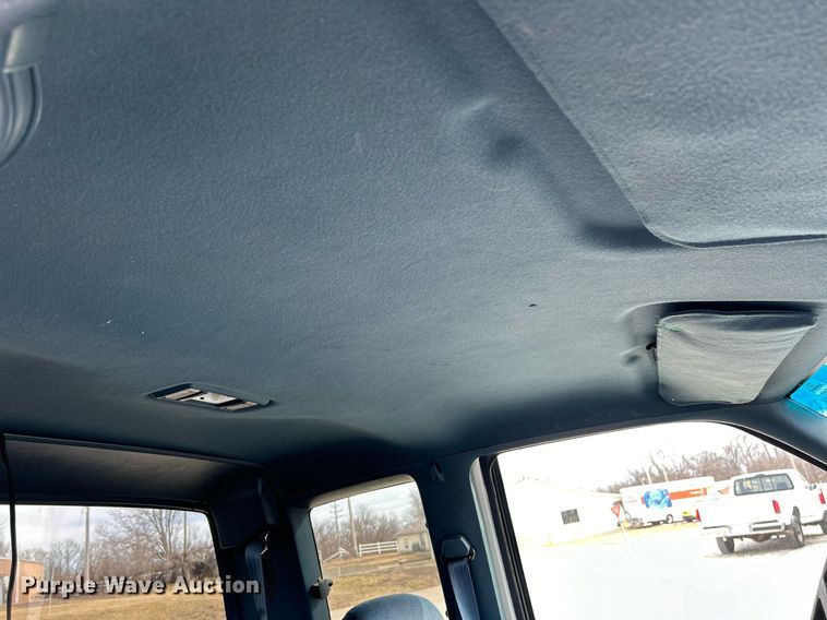 image for item NJ9517 1994 Chevrolet K1500 Ext. Cab pickup truck