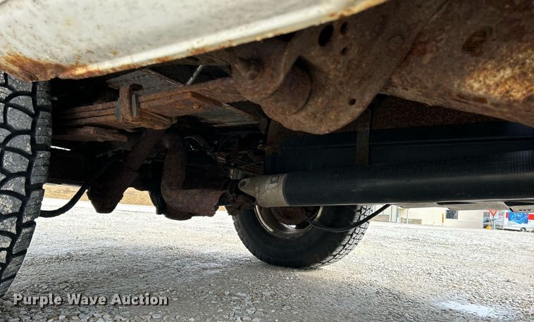 image for item NJ9517 1994 Chevrolet K1500 Ext. Cab pickup truck