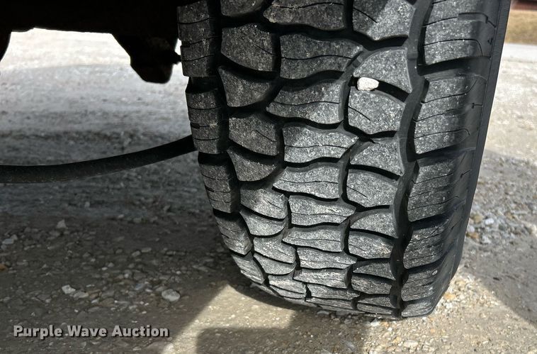 image for item NJ9517 1994 Chevrolet K1500 Ext. Cab pickup truck