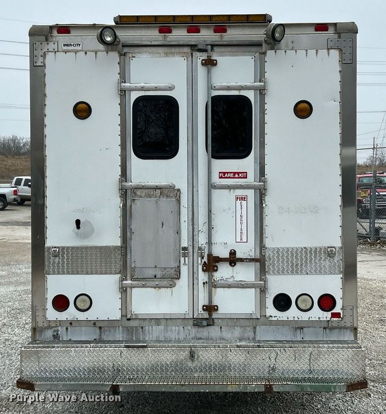 image for item NJ9527 2009 Ford E450 Super Duty box truck