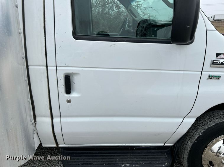 image for item NJ9527 2009 Ford E450 Super Duty box truck