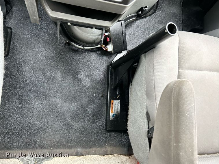 image for item NJ9527 2009 Ford E450 Super Duty box truck